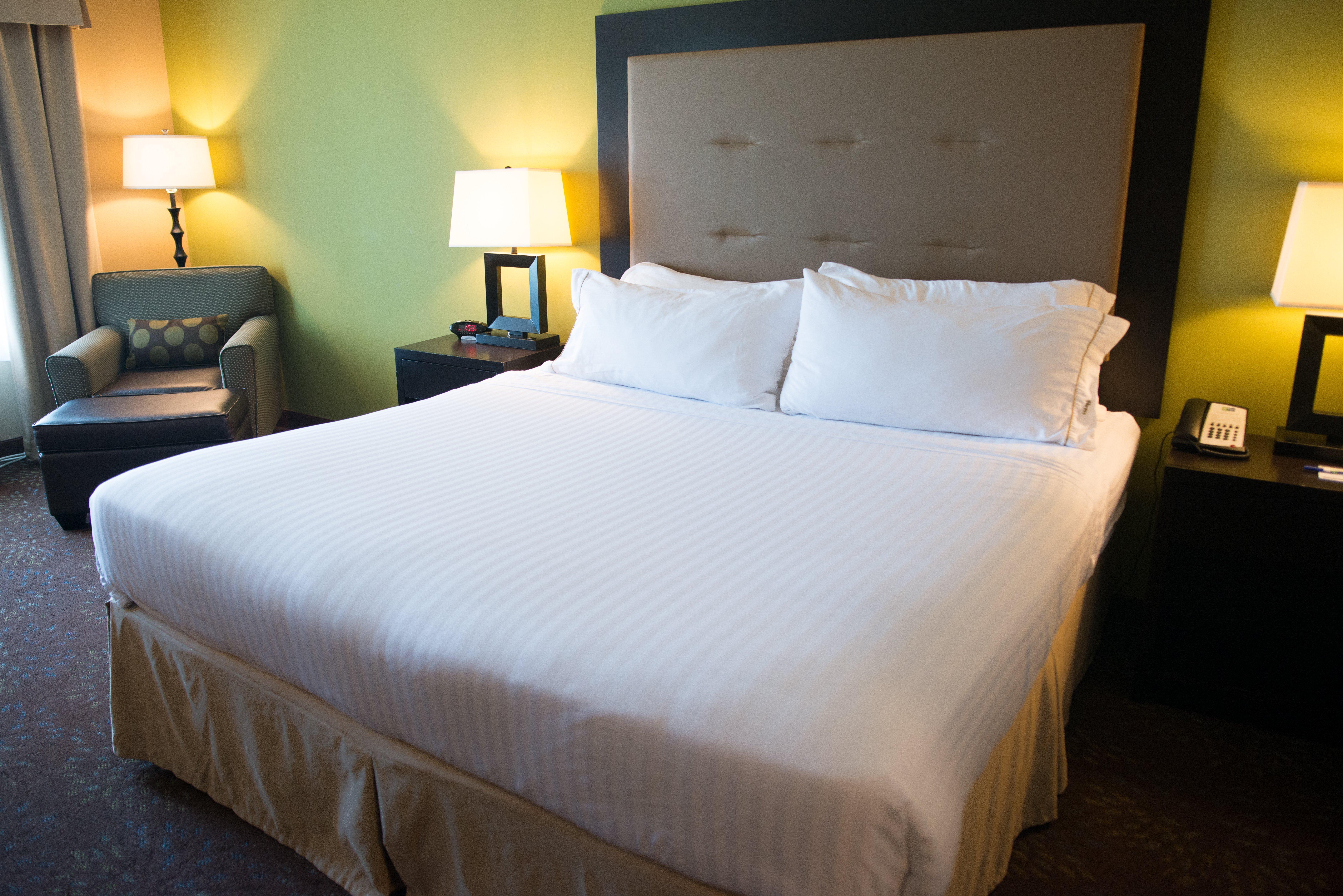 Silver Lake Holiday Inn Express & Suites Northwood By Ihg מראה חיצוני תמונה