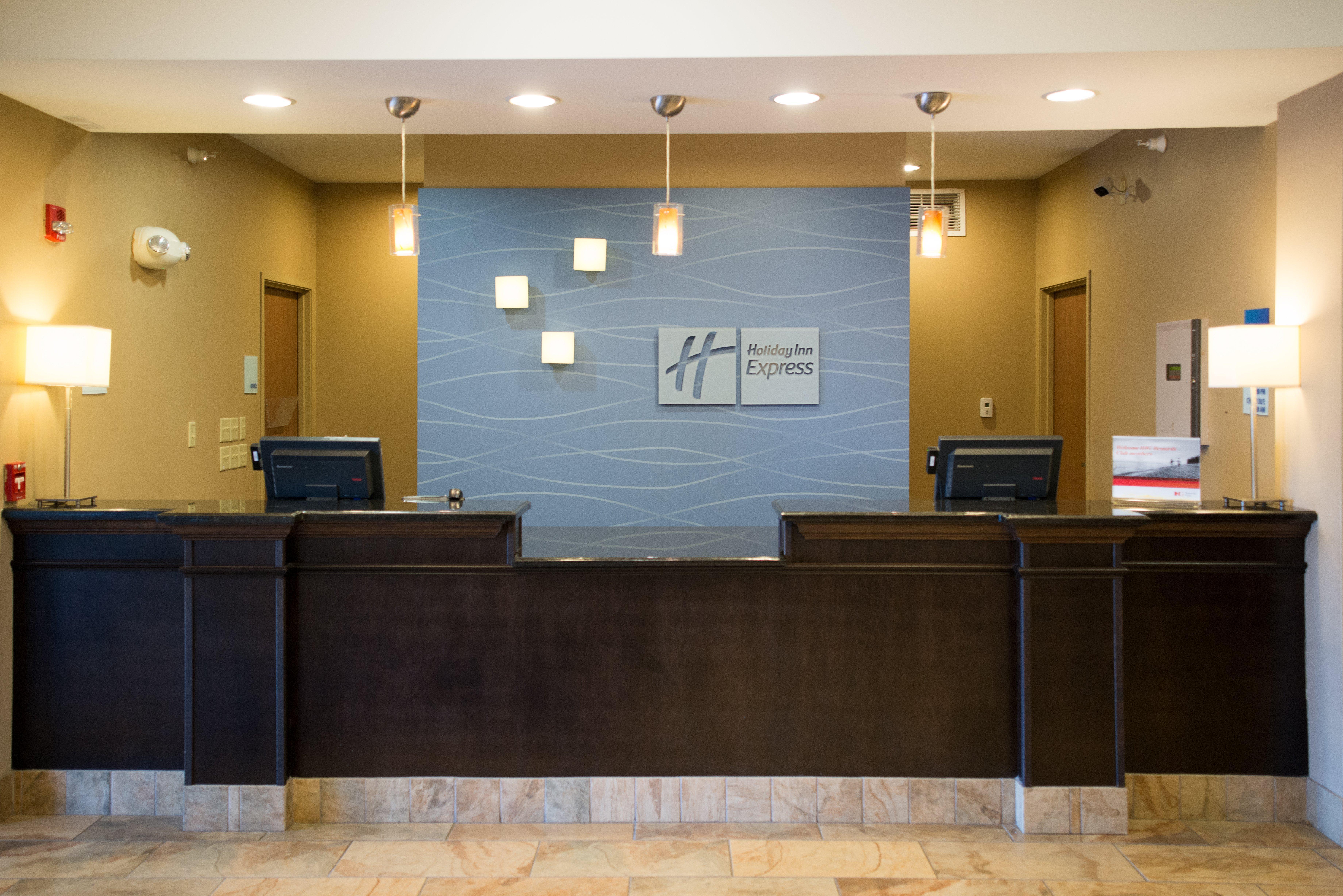 Silver Lake Holiday Inn Express & Suites Northwood By Ihg מראה חיצוני תמונה